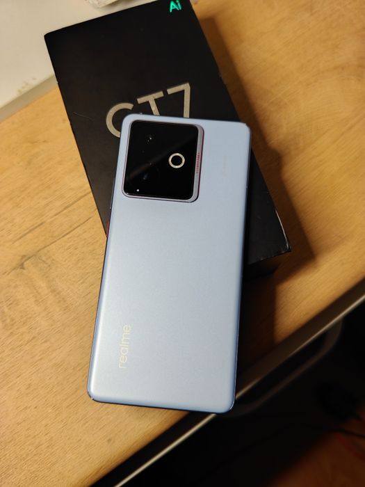 Realme GT 7. Состояние хорошее