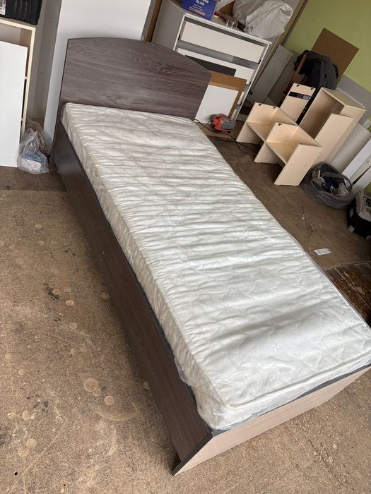 Продам новую кровать