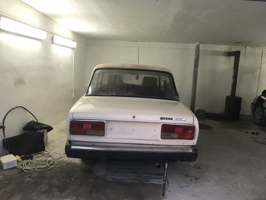 Ваз 2107 продам 250000