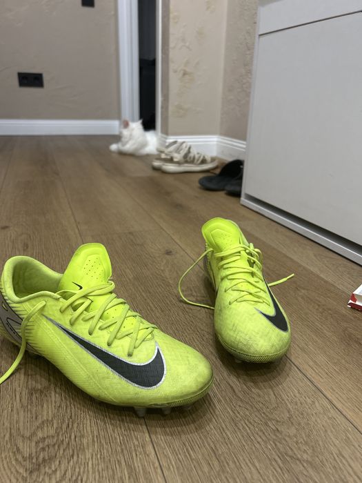 Бутсы nike mercurial