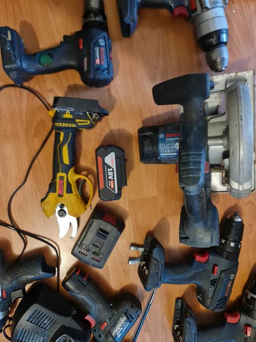 scule bosch profesionale de 12v și 18v circular, filetanta percutie...