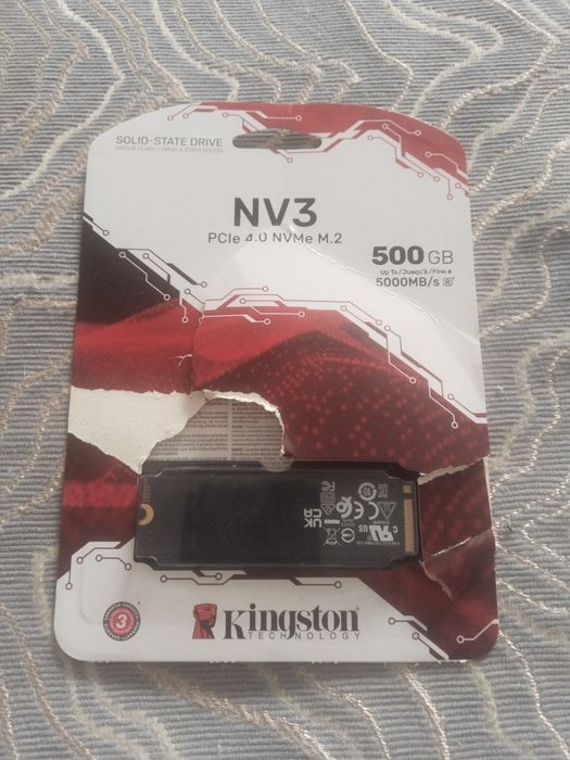 SSD Kingston 500 гигабайт