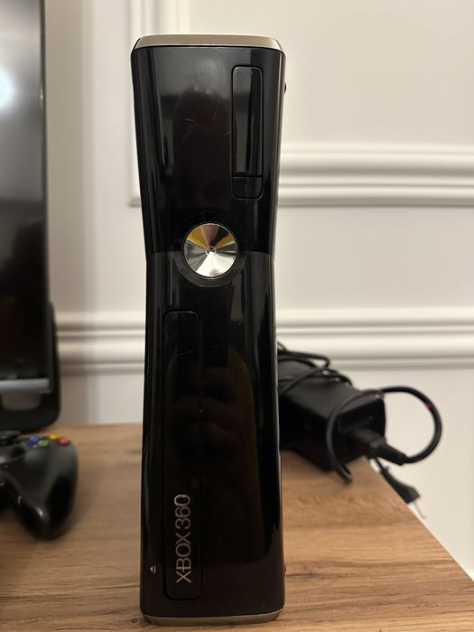Xbox 360S 250GB