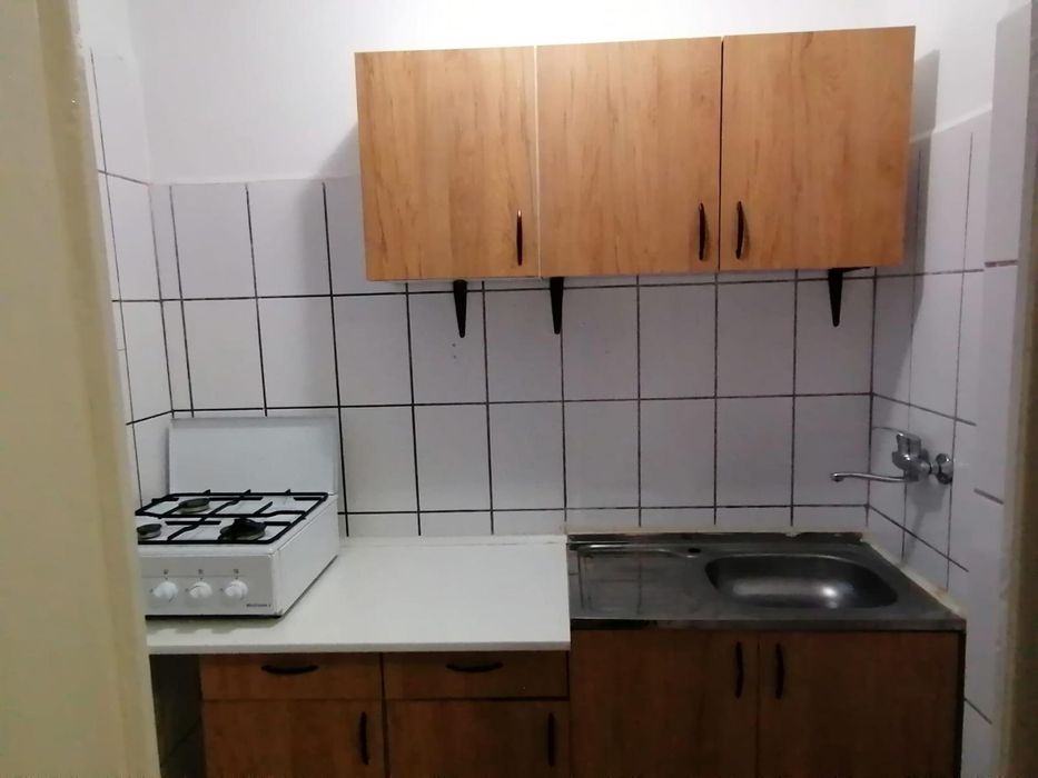 Garsonieră de vânzare