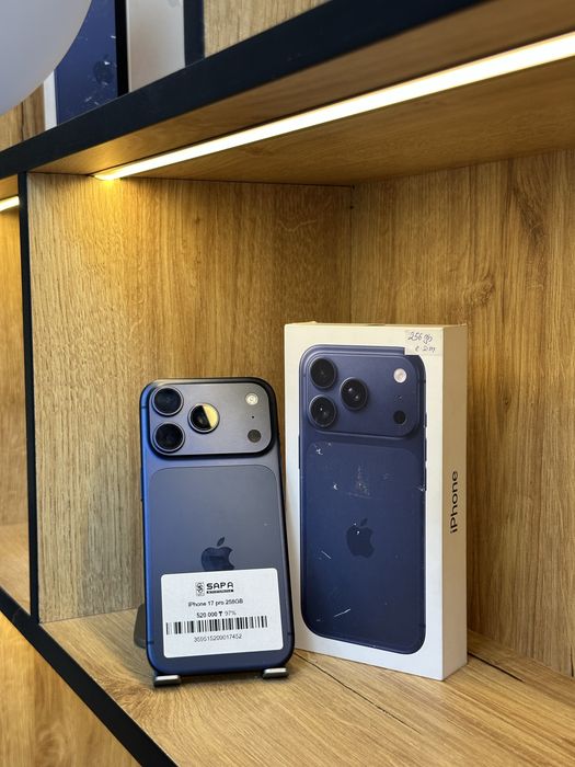 iphone 17 pro blue [*]_