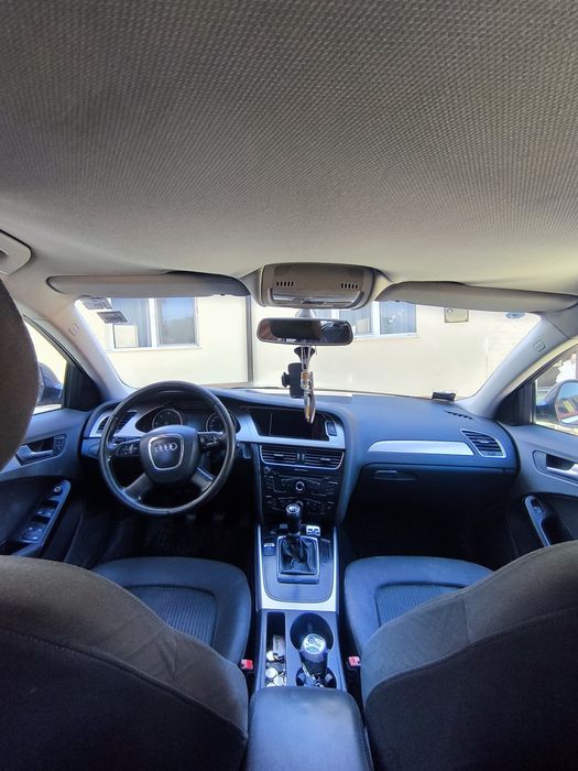 Vând Audi A4 B8, 2.0 TDI 170 CP, 2009.