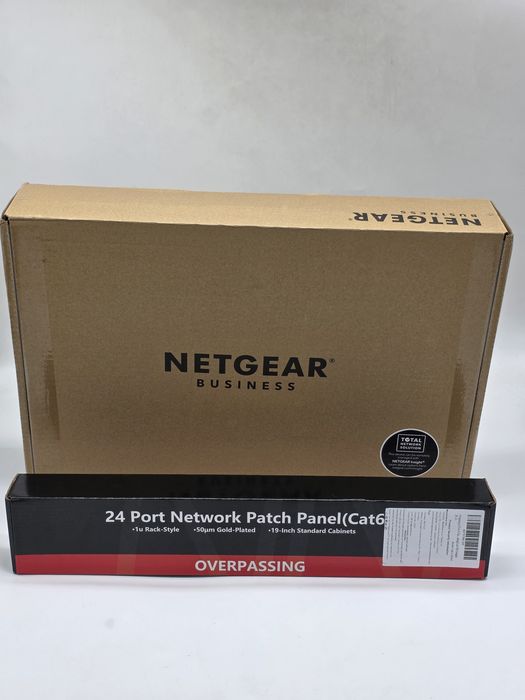 Switch cu management NetGear GS724TP-300EUS, 24 porturi, 10/100/1000 M