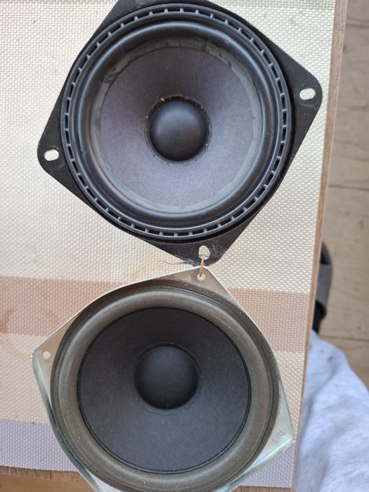 Difuzoare de msi multr marimi, isofon, tesla,etc.