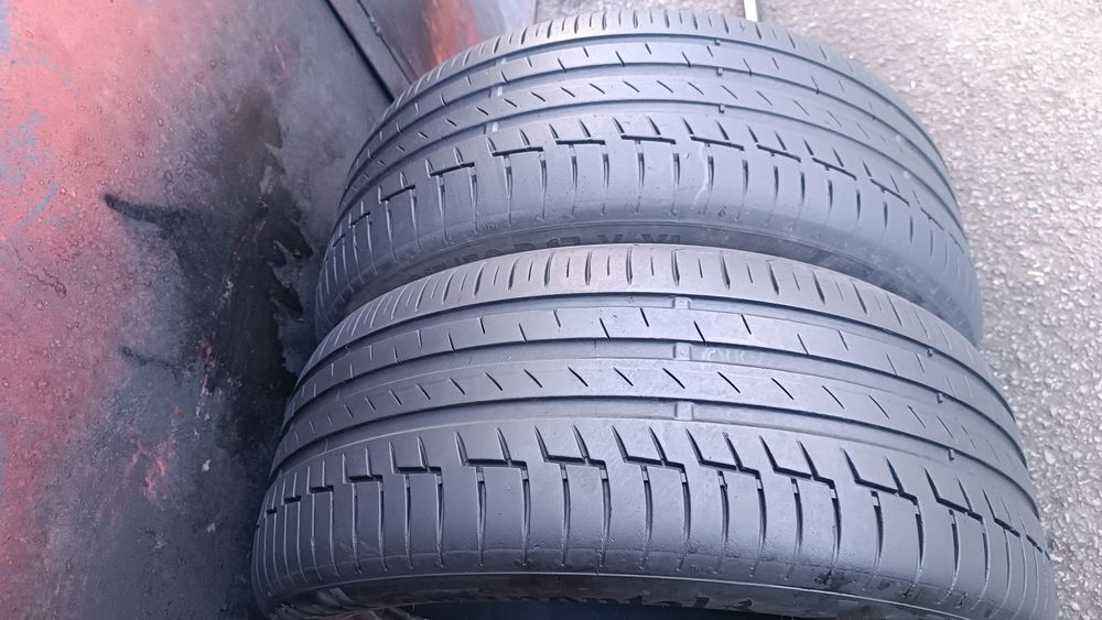 215/50/17 Continental