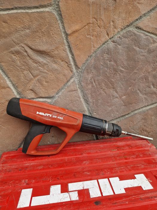 Пистолет   HILTI
