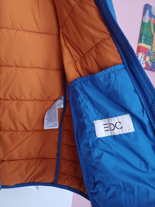 Дамсо яке Esprit ново