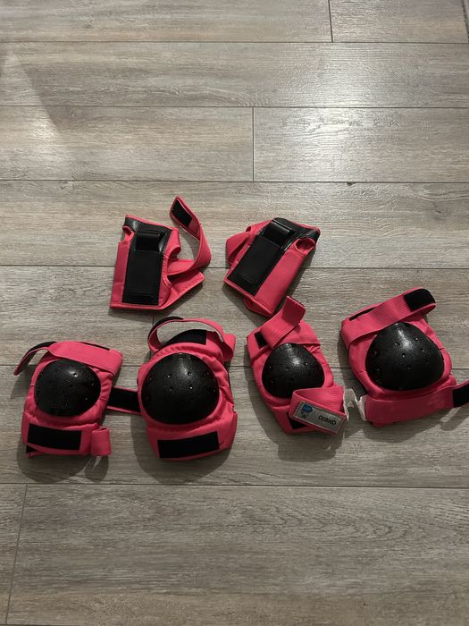 Genunchiere,  cotiere