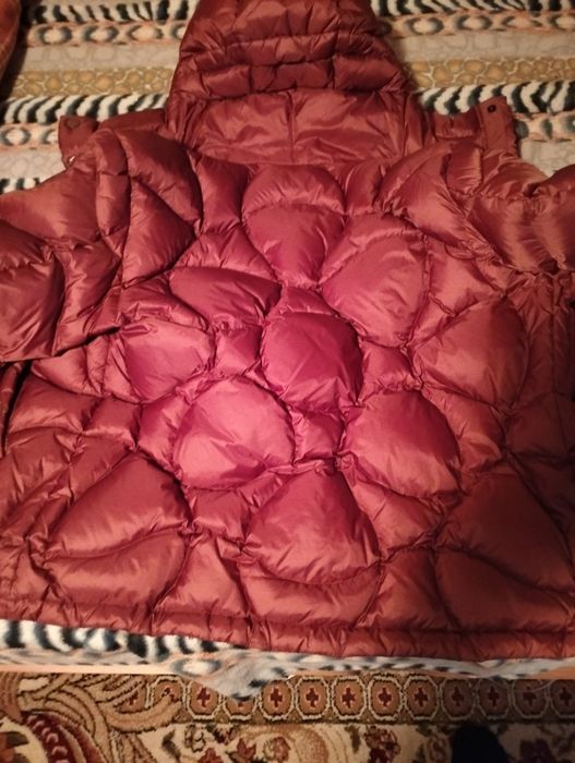 Vând geaca originală Blaier