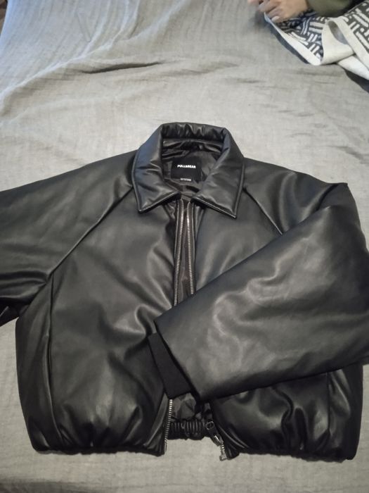 Кожаная куртка Pull & Bear