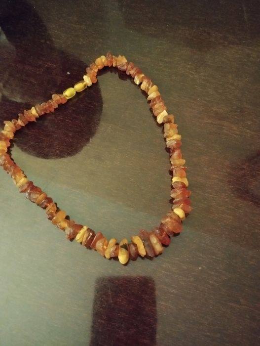 Продам бусы из янтаря