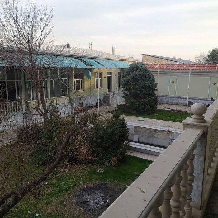 дом в поселке назарбек 14,5 сотки