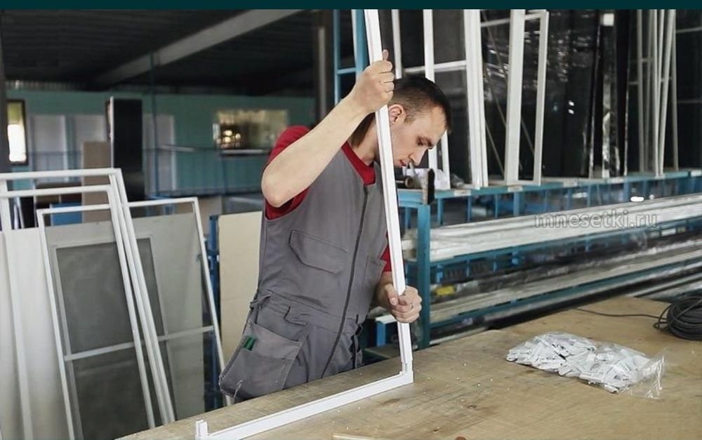 Жалюзи окна и дверь от Вертикальные до гаризантальные и маскитни сетка