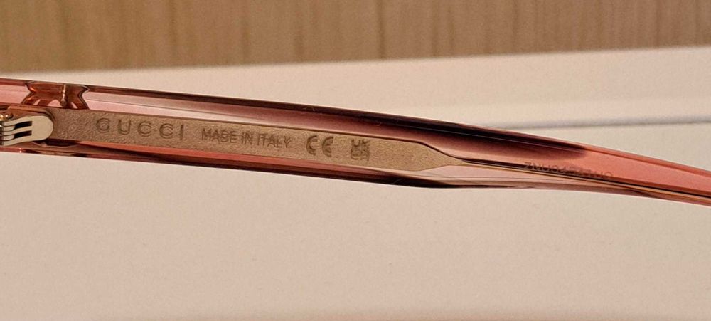 Ochelarii pt Dama Gucci made Italy produs nou cu eticheta