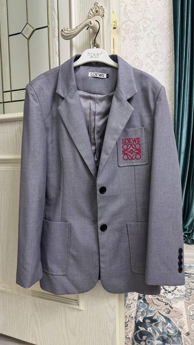 Pidjak razmer sml 200.000 minsom