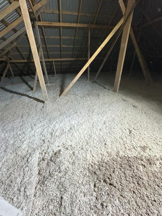 Эковата стекловата пенабетон пенаизоль утепление крыши чердак монтаж ...