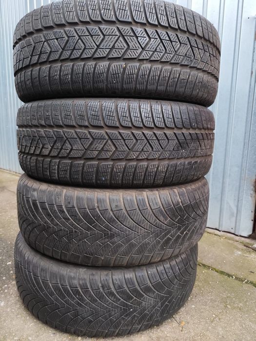 Anvelope 235 55 r19 iarna Pirelli /kumho dot 2024/2022