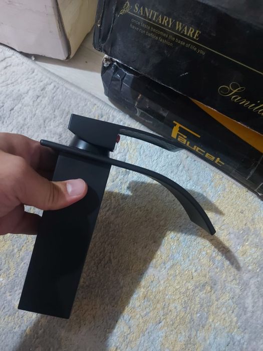 Смеситель для умывальника ванны