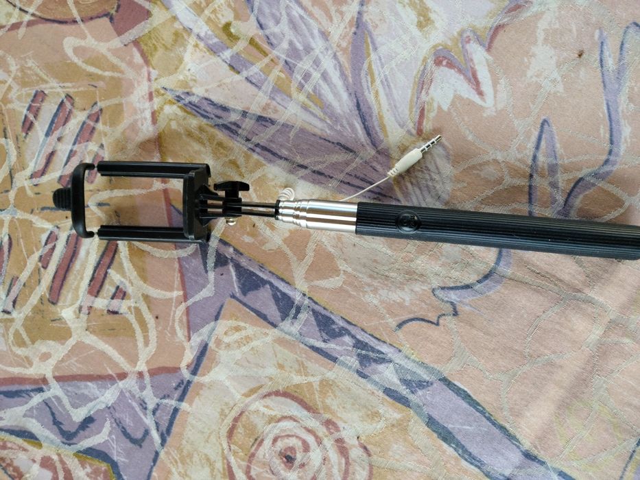 Selfie stick pentru pozat