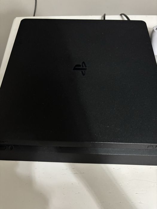 пс4 слим на тб в идеальном состоянии