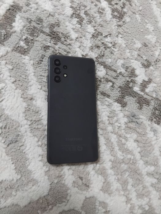 Самсунг а32,64гиг ,