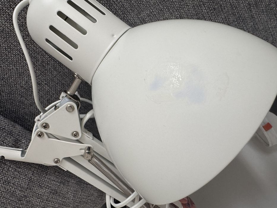 Vand veioza pentru masa, reglabila