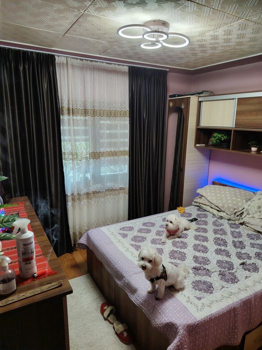 Apartament cu 3 camere 2 băi 2 balcoane