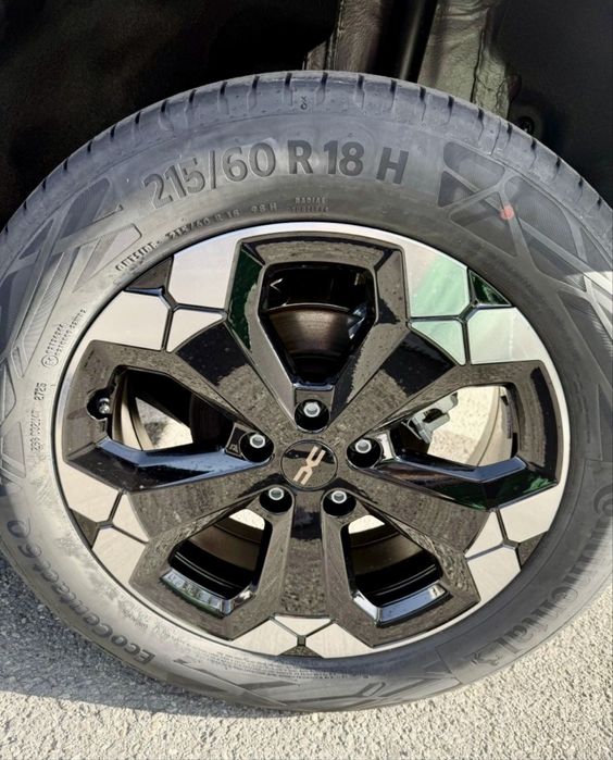 Anvelope vara Continental Ecocontact 215/60 R18 98H - ca noi