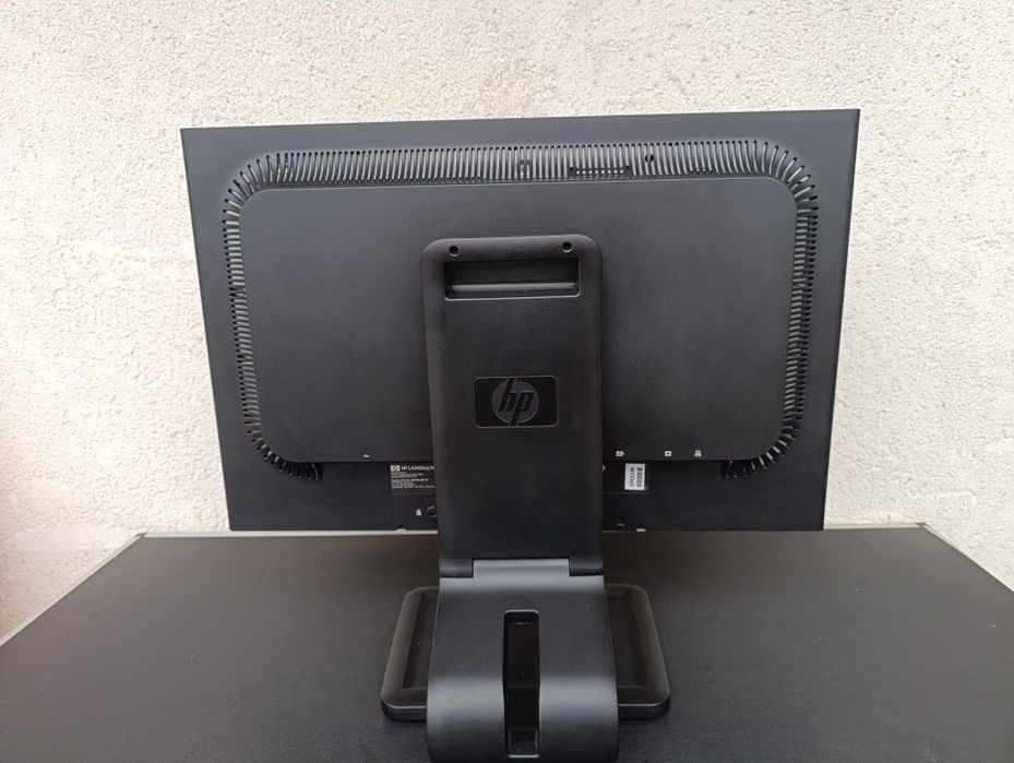 Monitor LCD 24" HP Compaq LA2405WG Grad A 1920x1200 5ms DVI VGA