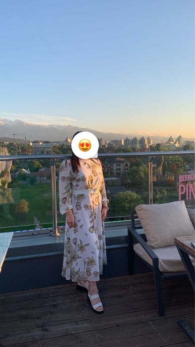 Продаю платья на лето