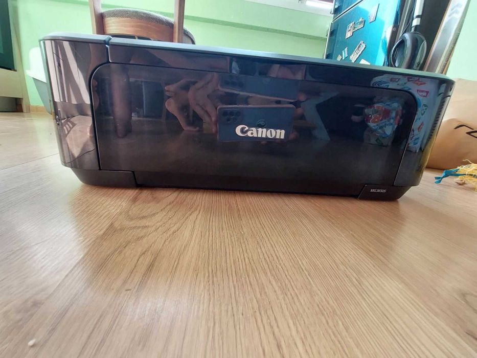 Принтер за черни и цветни копия