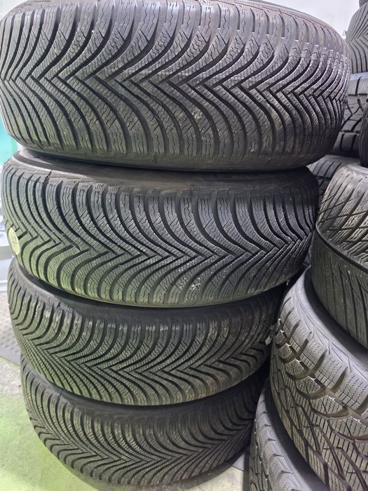4 бр зимни 215/60/17 Michelin alpine 5