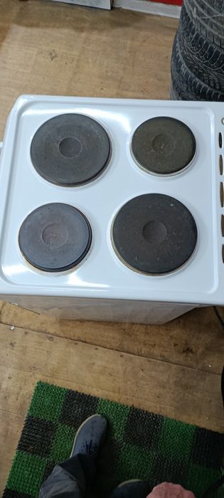 Продам электроплиту 30000тг