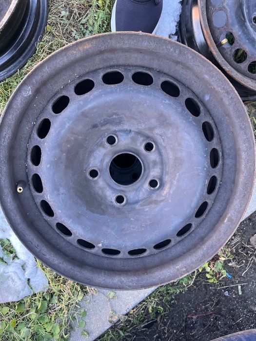 Продавам джанти за голф 4 5х110