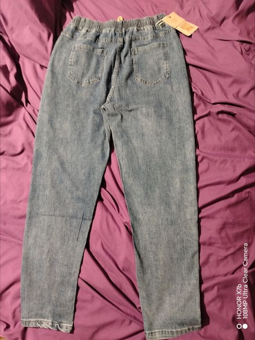Продам женские джинсы - мом