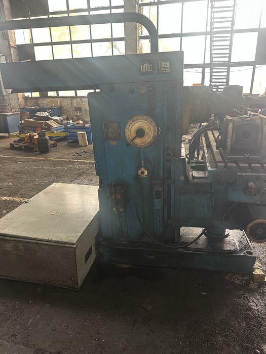 фрези  и други  струг