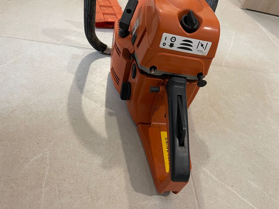 Резачка бензинов трион Huspvarna