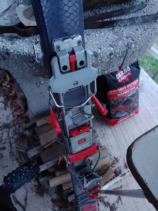 Сноуборд твърди автомати, ски с панти