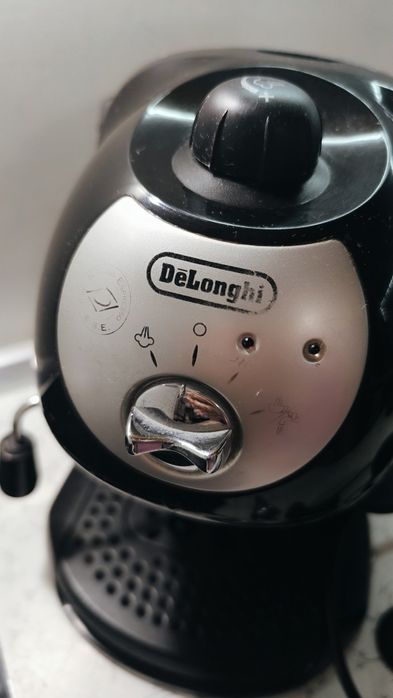 Кафе машина DeLonghi