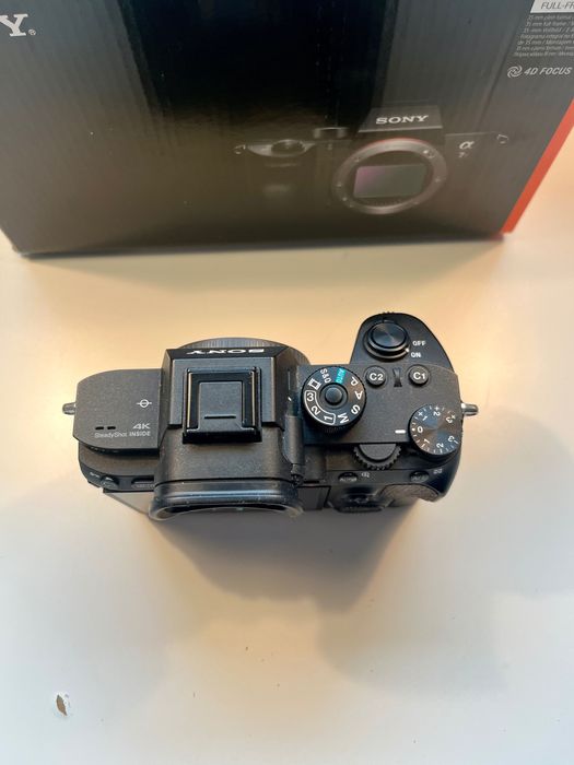 Фотоапарат - Sony A7R III A