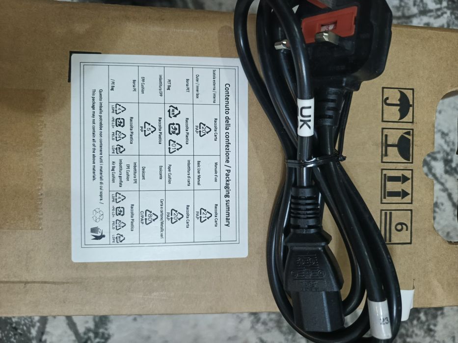 Продается Проектор Новый!