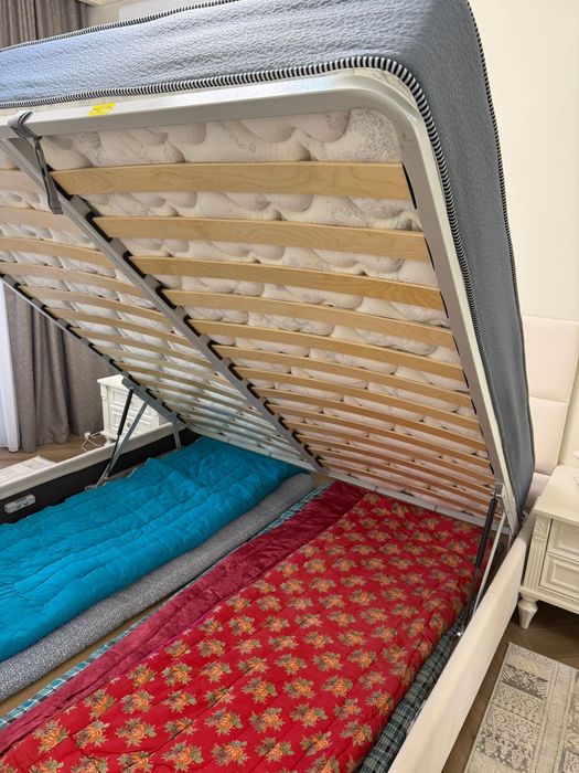 Продам Кровать Askona