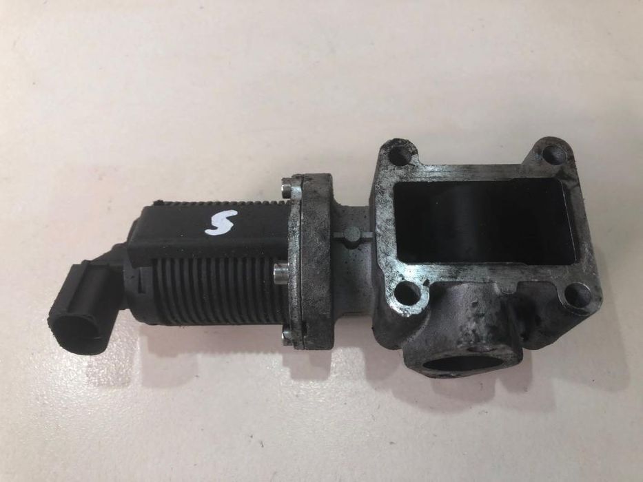 EGR Opel Zafira B 1.9 cdti z19dth 55194735