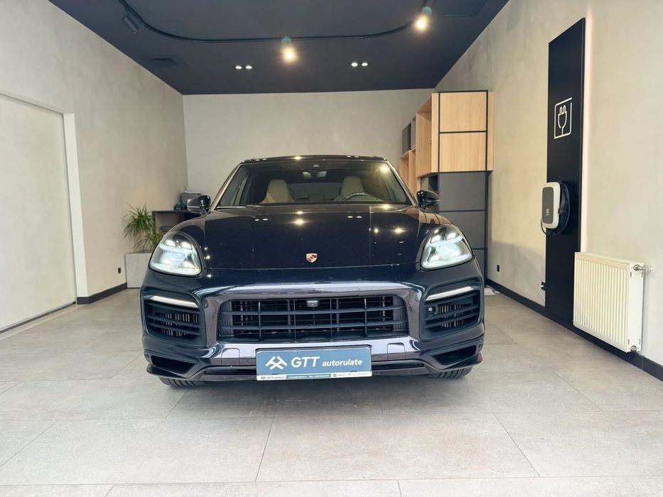 Porsche Cayenne Unic utilizator, stare perfecta