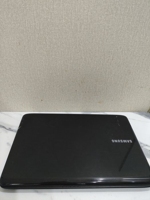 Ноутбук Samsung R540/