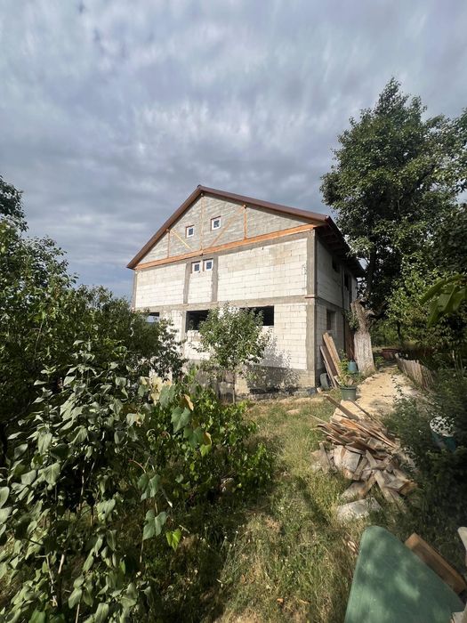 Vand casa la Orșova